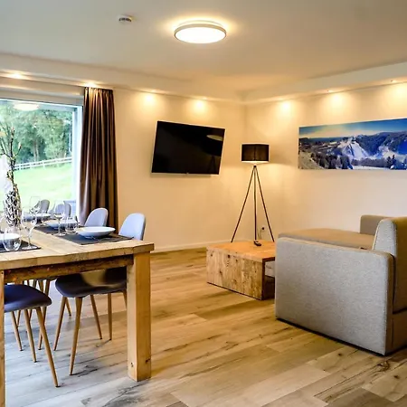 Smart Haus Opal 401 Apartment *