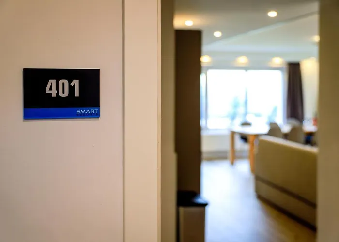 Smart Haus Opal 401 Apartment *